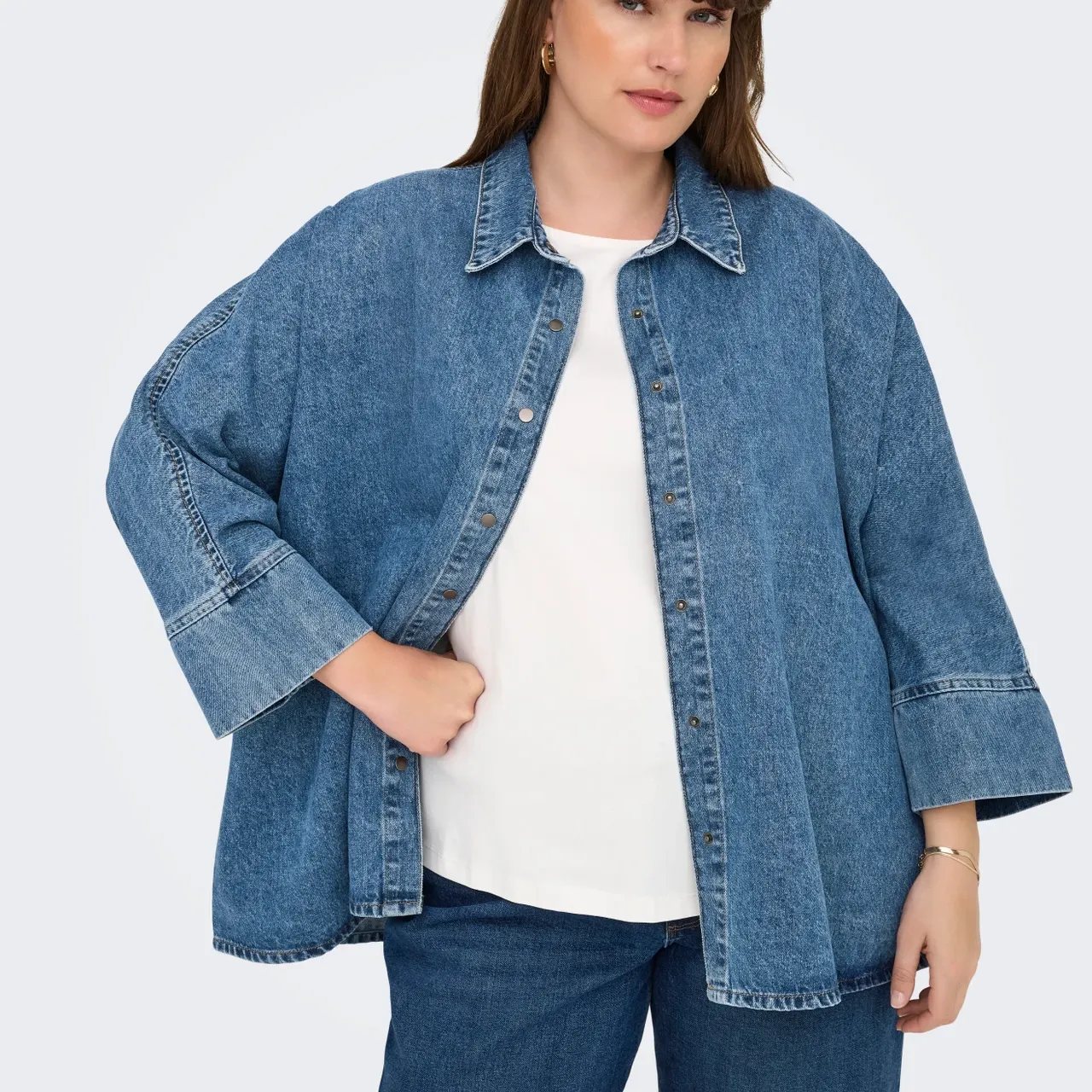 SOBRECAMISA DENIM CURVY ONLY MUJER