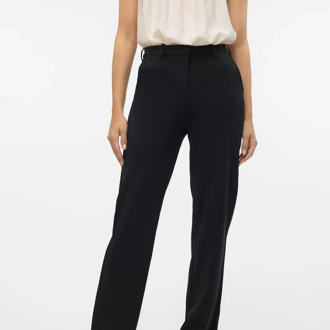 PANTALON RECTO NEGRO VERO MODA