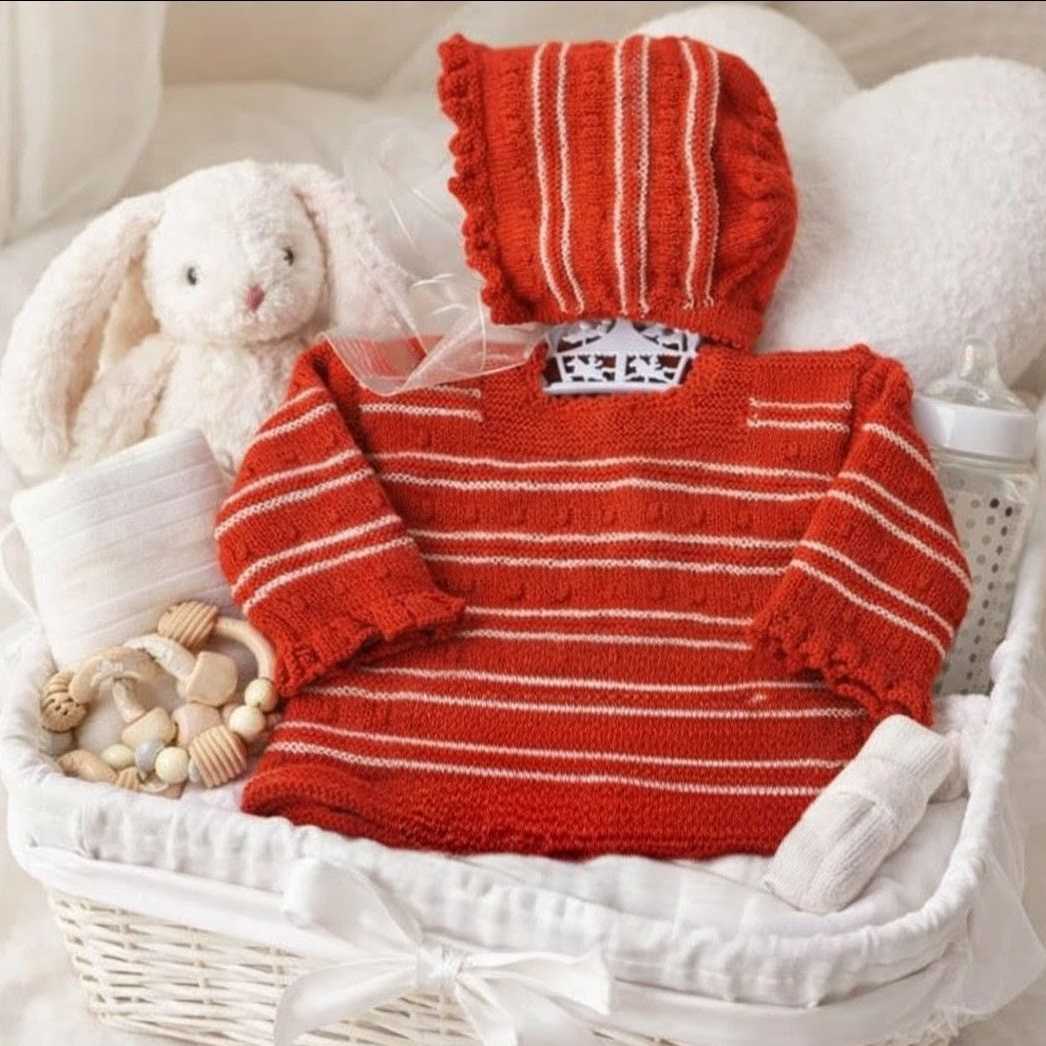 JUBÓN Y CAPOTA EN ROJO