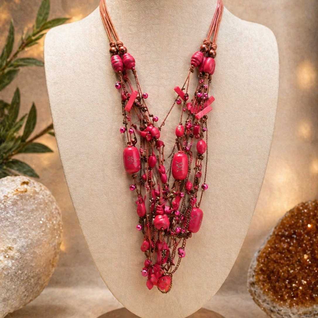 COLLAR LARGO COLOR FRAMBUESA ( REF. 404 )