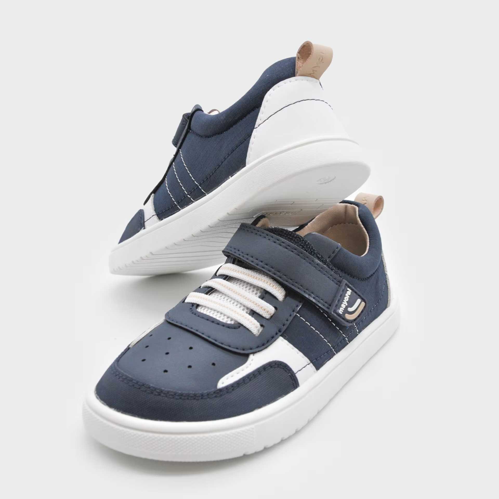 CHICO 8 a 18 años. MAYORAL. DEPORTIVA RESPECTUOSA BAREFOOT CASUAL 26-45758-055 color MARINO