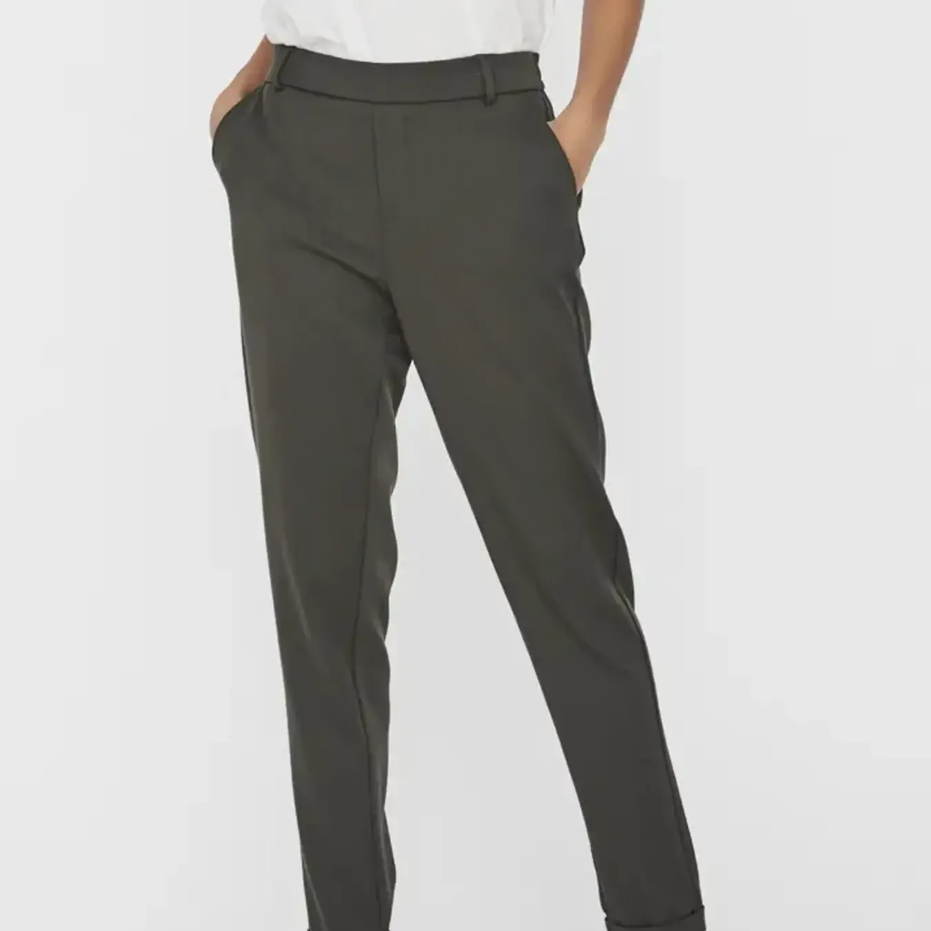PANTALON CAQUI VERO MODA