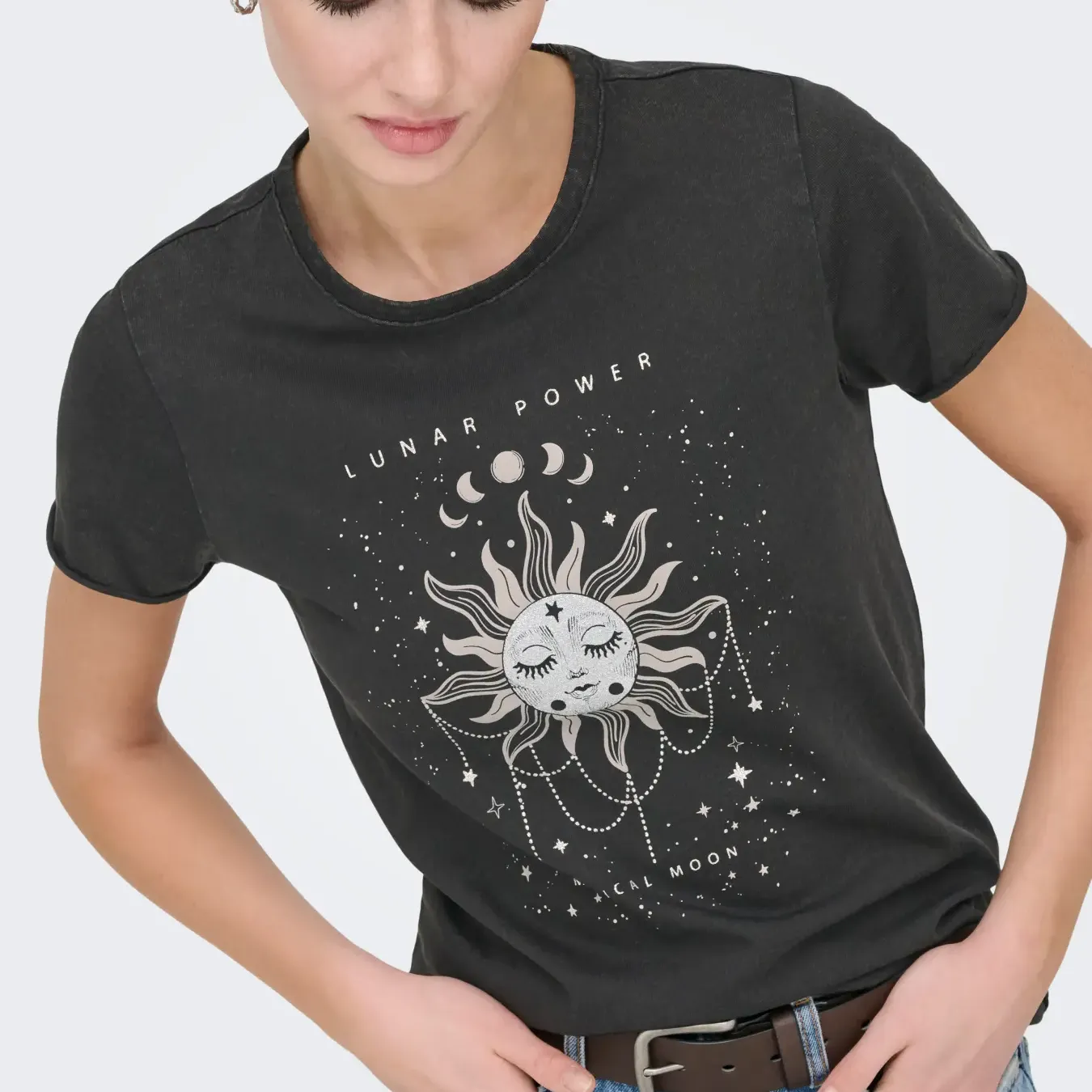 CAMISETA ONLY SOL Y LUNA