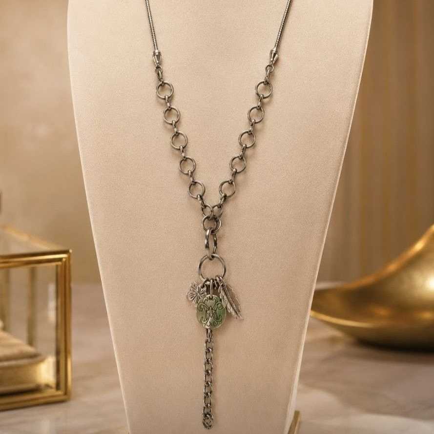 COLLAR LARGO