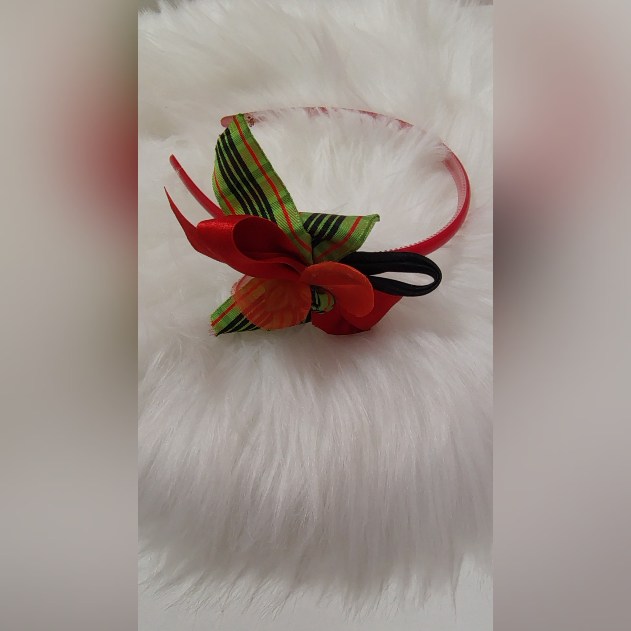 DIADEMAS HECHAS A MANO