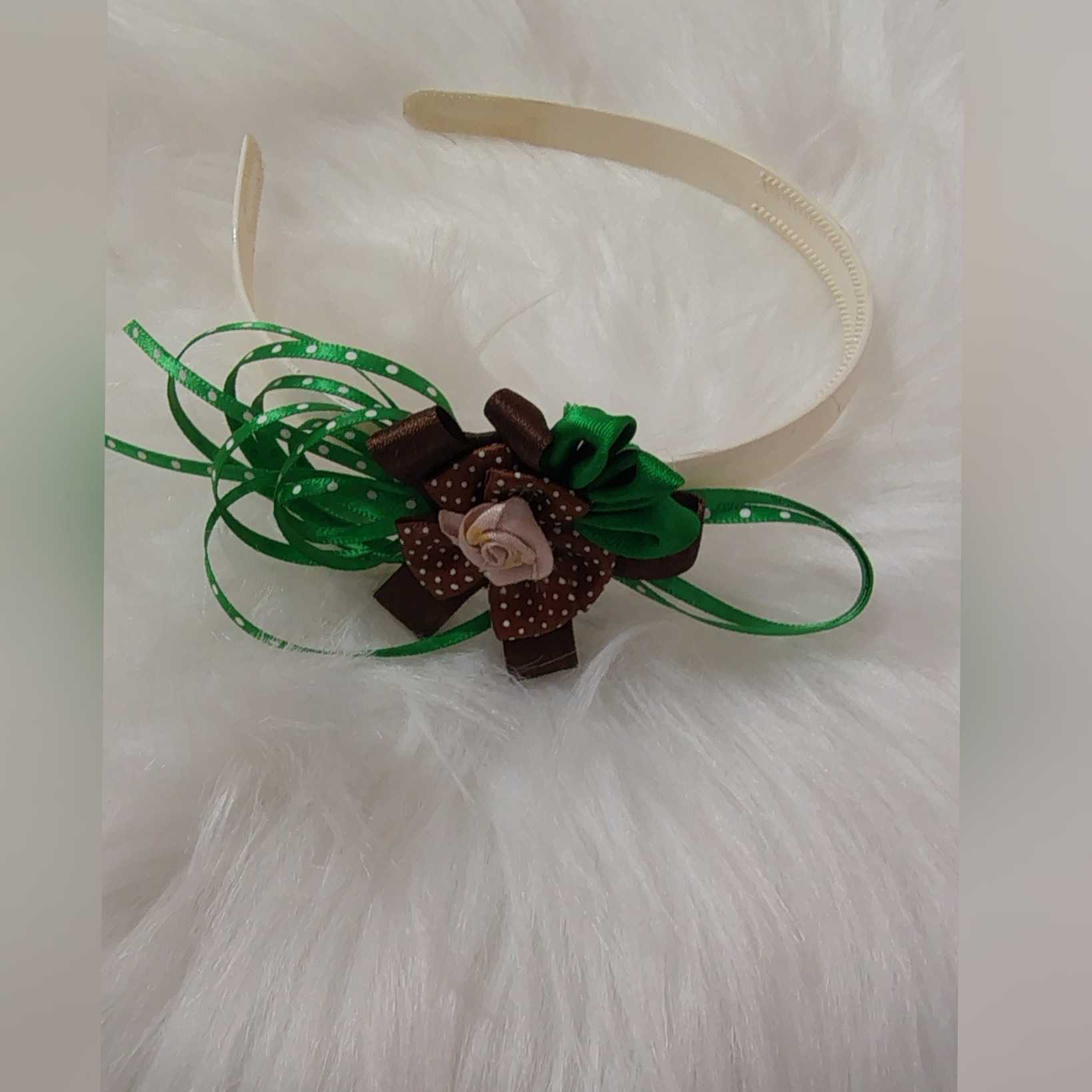 DIADEMAS HECHAS A MANO