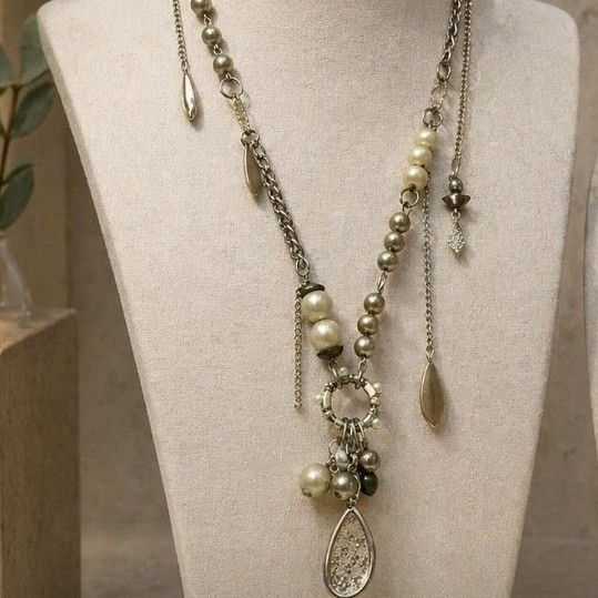 COLLAR PLATEADO BOLAS ( REF. 407 )
